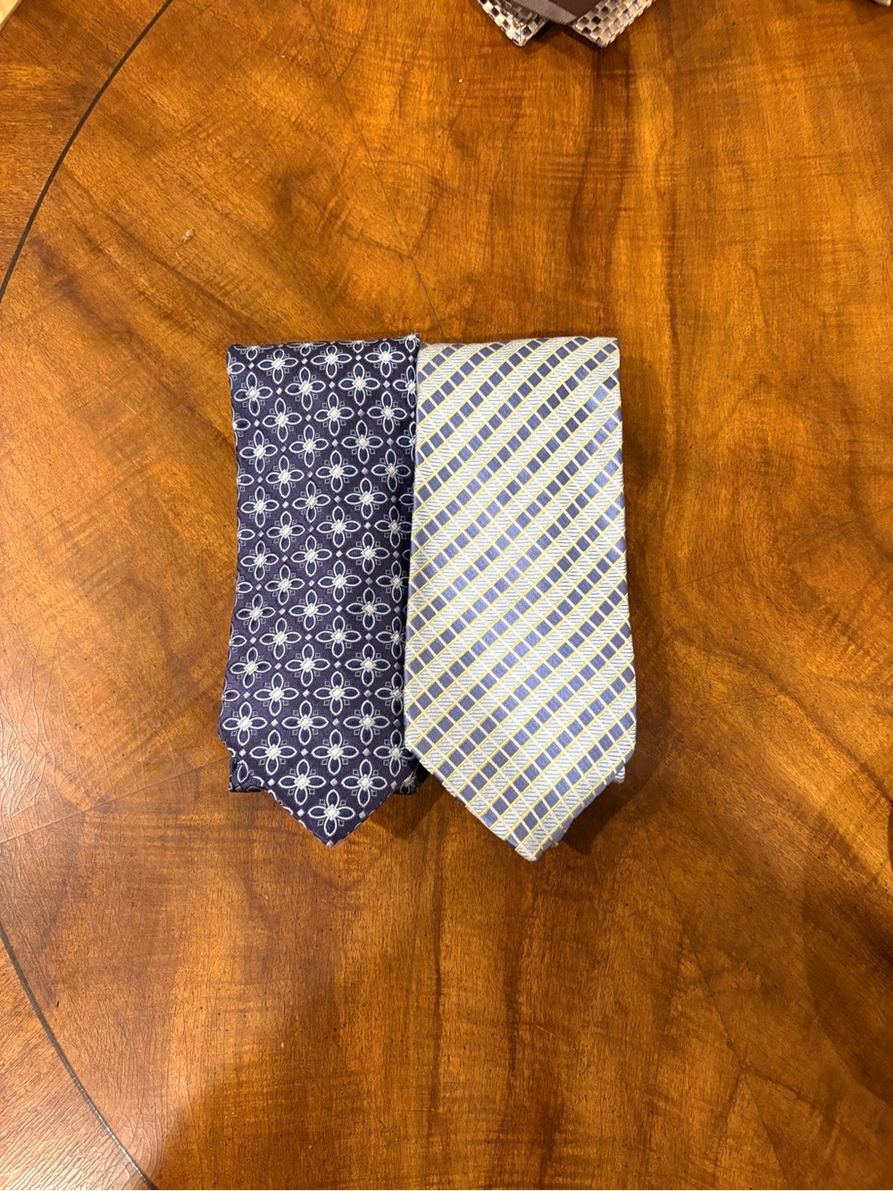 Lot of 2 Men's Ike Behar Silk Ties